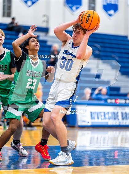 Thumbnail 3 in JV: Ridgewood @ Riverside-Brookfield photogallery.