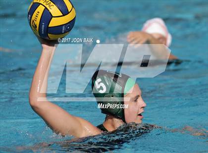 Thumbnail 2 in Drake vs. Woodside (Amanda Mac Invitational) photogallery.