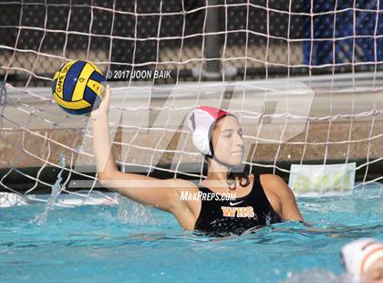 Thumbnail 3 in Drake vs. Woodside (Amanda Mac Invitational) photogallery.