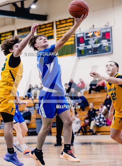 Thumbnail 1 in Auburn @ Tantasqua Regional photogallery.