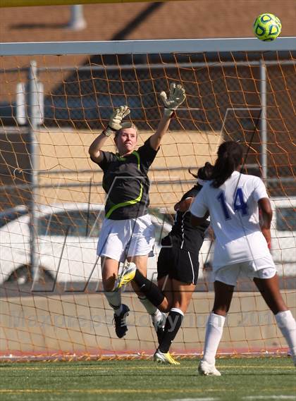 Thumbnail 3 in Franklin vs Davis (CIF SJS D1 Final) photogallery.