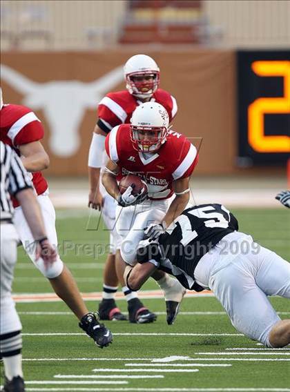Thumbnail 2 in 2009 THSCA All-Star Football Game photogallery.