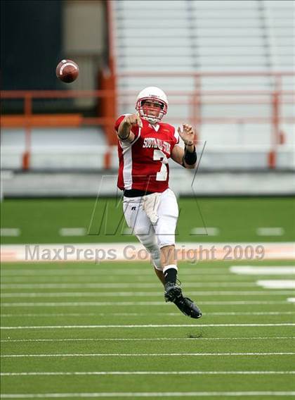 Thumbnail 3 in 2009 THSCA All-Star Football Game photogallery.