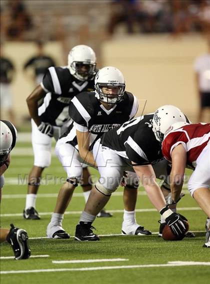 Thumbnail 3 in 2009 THSCA All-Star Football Game photogallery.