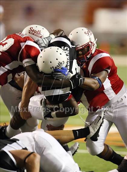Thumbnail 3 in 2009 THSCA All-Star Football Game photogallery.