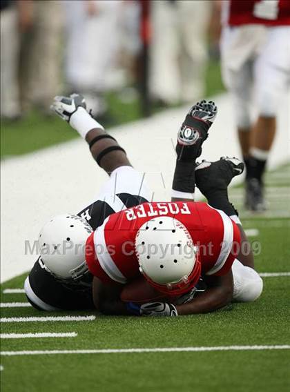Thumbnail 3 in 2009 THSCA All-Star Football Game photogallery.