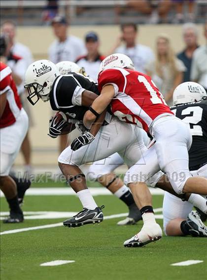 Thumbnail 3 in 2009 THSCA All-Star Football Game photogallery.