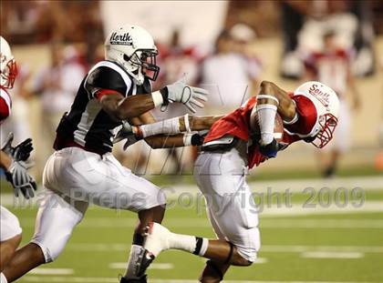 Thumbnail 3 in 2009 THSCA All-Star Football Game photogallery.