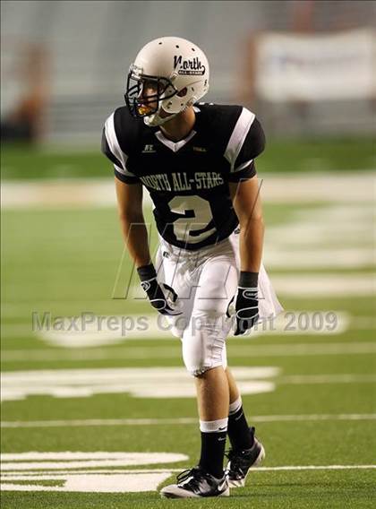 Thumbnail 2 in 2009 THSCA All-Star Football Game photogallery.
