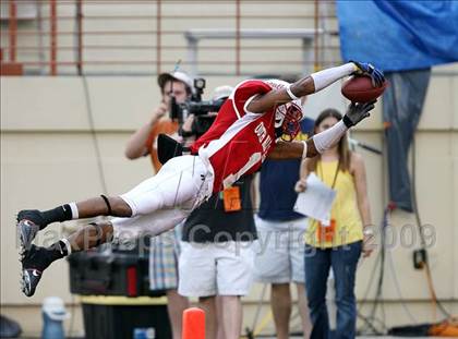 Thumbnail 2 in 2009 THSCA All-Star Football Game photogallery.