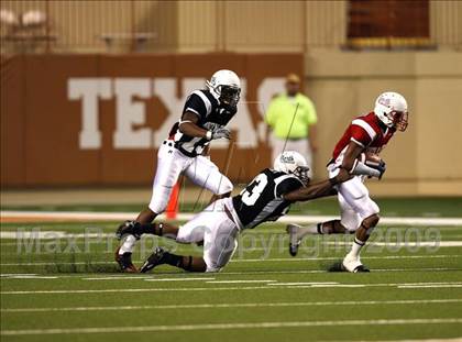 Thumbnail 1 in 2009 THSCA All-Star Football Game photogallery.