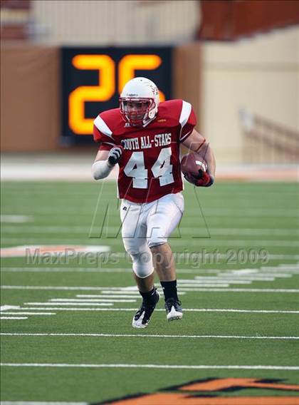 Thumbnail 3 in 2009 THSCA All-Star Football Game photogallery.