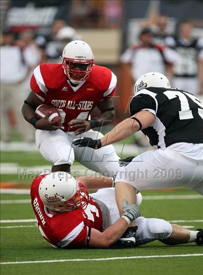 Thumbnail 1 in 2009 THSCA All-Star Football Game photogallery.
