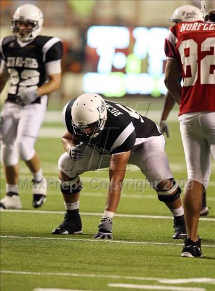 Thumbnail 3 in 2009 THSCA All-Star Football Game photogallery.