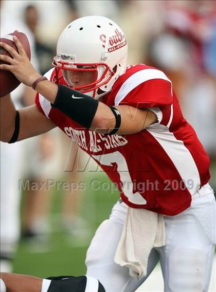 Thumbnail 3 in 2009 THSCA All-Star Football Game photogallery.