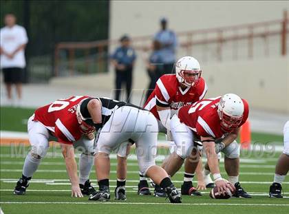 Thumbnail 2 in 2009 THSCA All-Star Football Game photogallery.