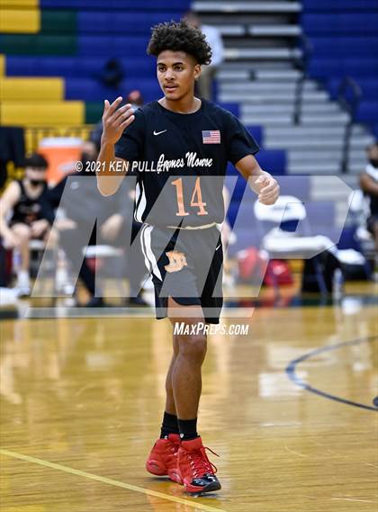 Thumbnail 2 in James Monroe vs. Skyline photogallery.