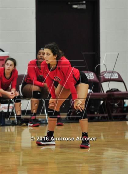 Thumbnail 2 in The Woodlands vs. Tompkins (NIKE Invitational Tournament) photogallery.