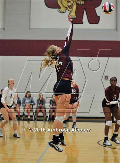 Thumbnail 2 in The Woodlands vs. Tompkins (NIKE Invitational Tournament) photogallery.