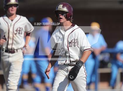 Thumbnail 1 in Orem vs. Maple Mountain (UHSAA 5A Championship) photogallery.