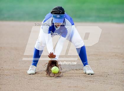 Thumbnail 3 in Rancho Bernardo vs Eastlake (CIF SDS D1 Final) photogallery.