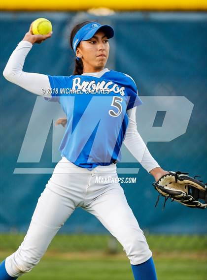 Thumbnail 2 in Rancho Bernardo vs Eastlake (CIF SDS D1 Final) photogallery.