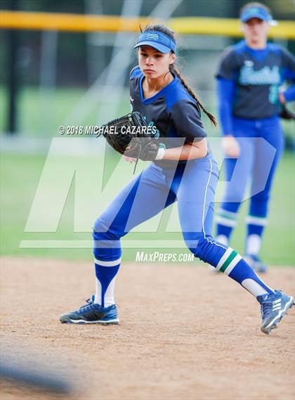 Thumbnail 2 in Rancho Bernardo vs Eastlake (CIF SDS D1 Final) photogallery.
