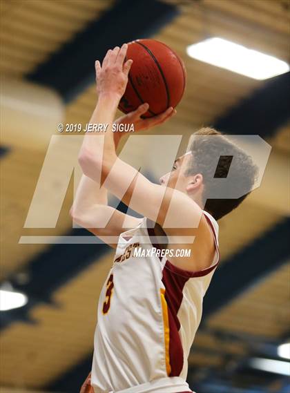 Thumbnail 1 in Clovis West vs. Laguna Creek (NorCal tip Off) photogallery.