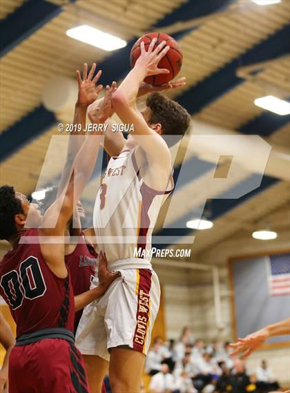 Thumbnail 3 in Clovis West vs. Laguna Creek (NorCal tip Off) photogallery.