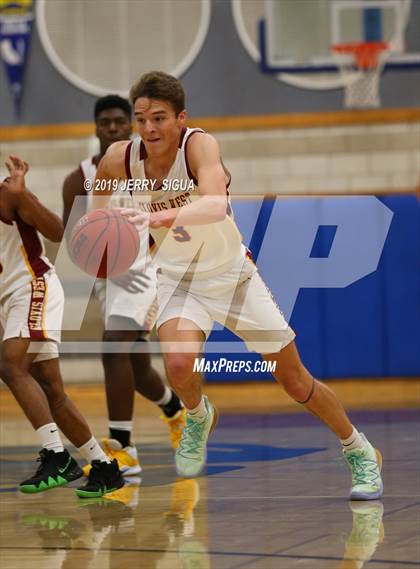 Thumbnail 3 in Clovis West vs. Laguna Creek (NorCal tip Off) photogallery.