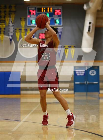 Thumbnail 1 in Clovis West vs. Laguna Creek (NorCal tip Off) photogallery.