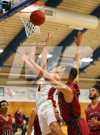 Thumbnail 3 in Clovis West vs. Laguna Creek (NorCal tip Off) photogallery.