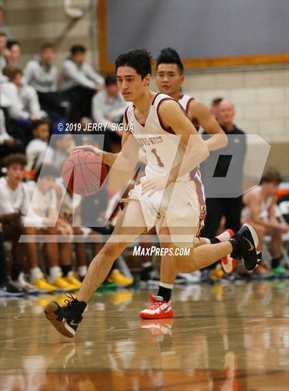 Thumbnail 2 in Clovis West vs. Laguna Creek (NorCal tip Off) photogallery.