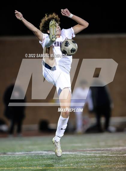 Thumbnail 2 in Crespi vs Chaminade photogallery.
