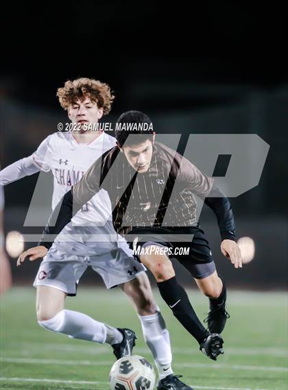 Thumbnail 3 in Crespi vs Chaminade photogallery.