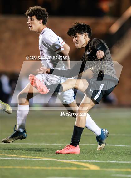 Thumbnail 3 in Crespi vs Chaminade photogallery.