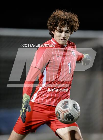 Thumbnail 1 in Crespi vs Chaminade photogallery.