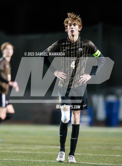 Thumbnail 2 in Crespi vs Chaminade photogallery.