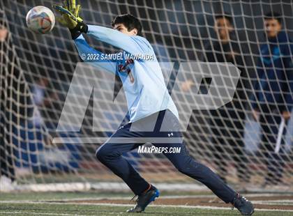 Thumbnail 2 in Crespi vs Chaminade photogallery.