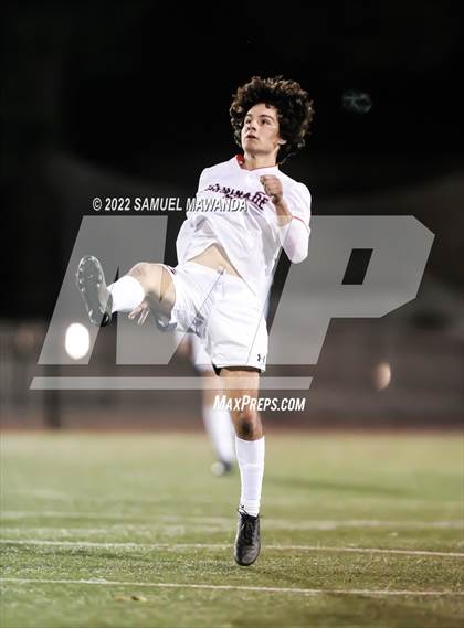 Thumbnail 3 in Crespi vs Chaminade photogallery.