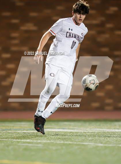 Thumbnail 1 in Crespi vs Chaminade photogallery.