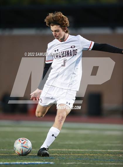 Thumbnail 3 in Crespi vs Chaminade photogallery.