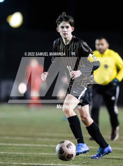 Thumbnail 1 in Crespi vs Chaminade photogallery.
