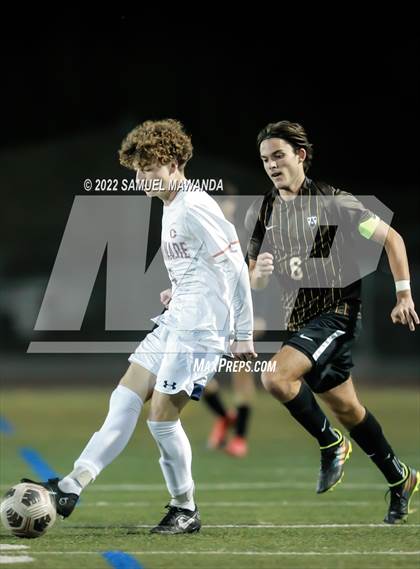 Thumbnail 3 in Crespi vs Chaminade photogallery.