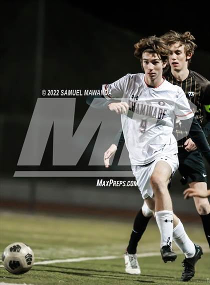 Thumbnail 3 in Crespi vs Chaminade photogallery.