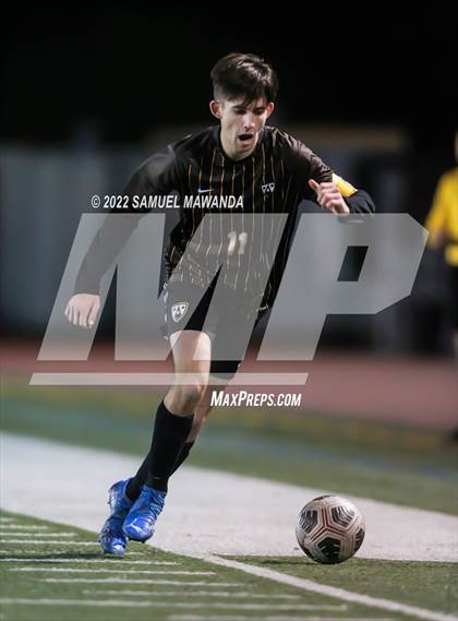 Thumbnail 1 in Crespi vs Chaminade photogallery.