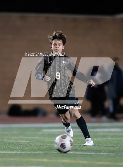 Thumbnail 2 in Crespi vs Chaminade photogallery.