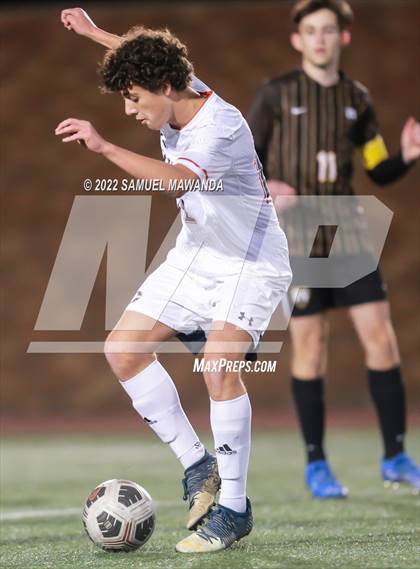 Thumbnail 3 in Crespi vs Chaminade photogallery.