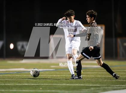 Thumbnail 2 in Crespi vs Chaminade photogallery.