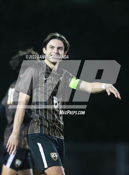 Thumbnail 1 in Crespi vs Chaminade photogallery.